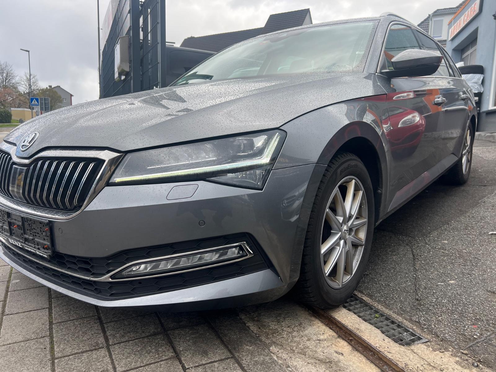 Skoda Superb Combi Style