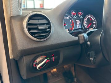 Audi A3 1.4 TFSI Ambition *Bi Xenon*Sitzh.*