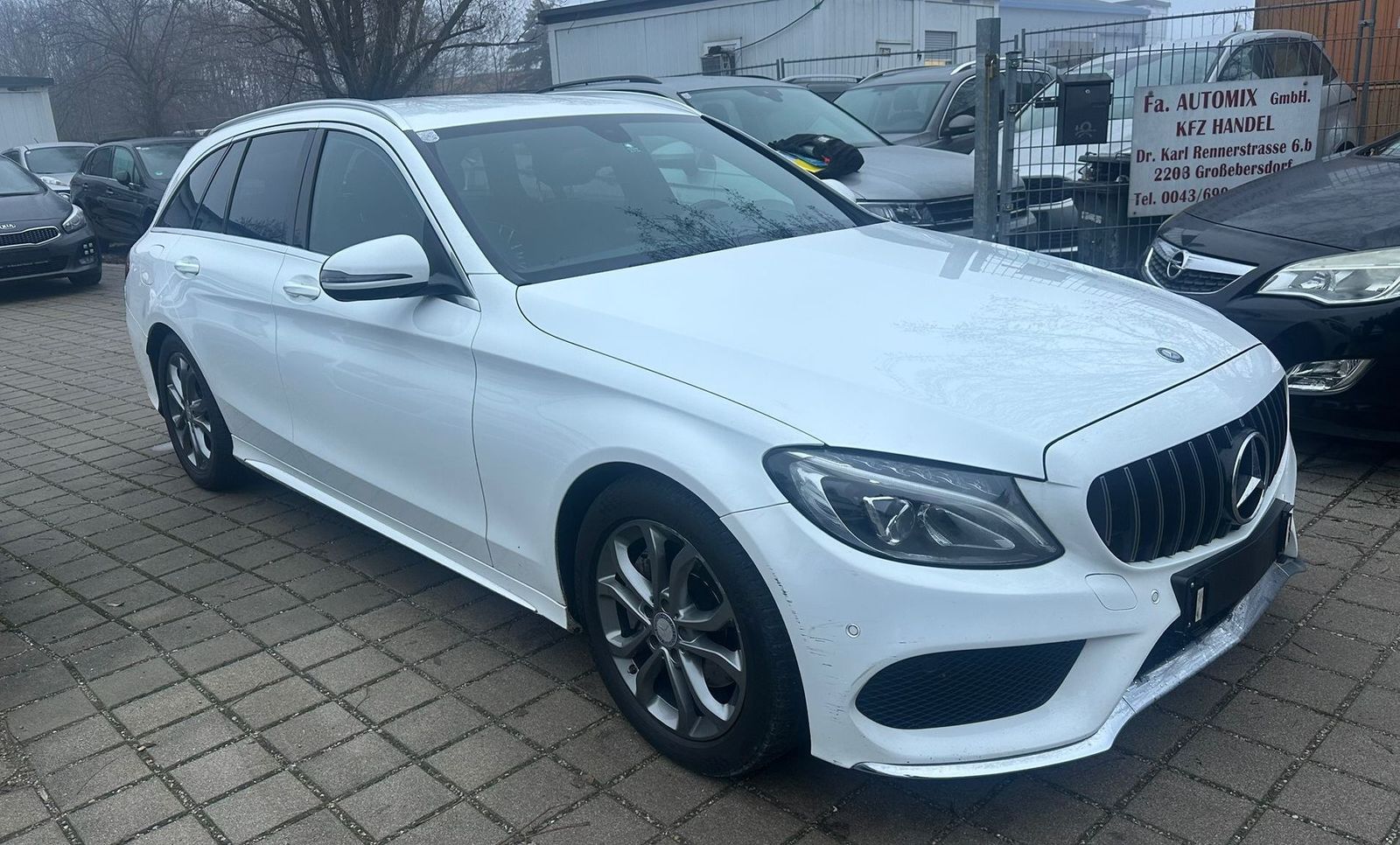 MERCEDES-BENZ C 180
