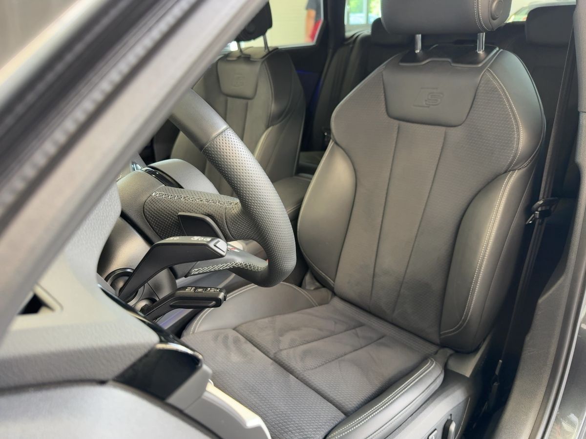 Audi S4 - Bild 18