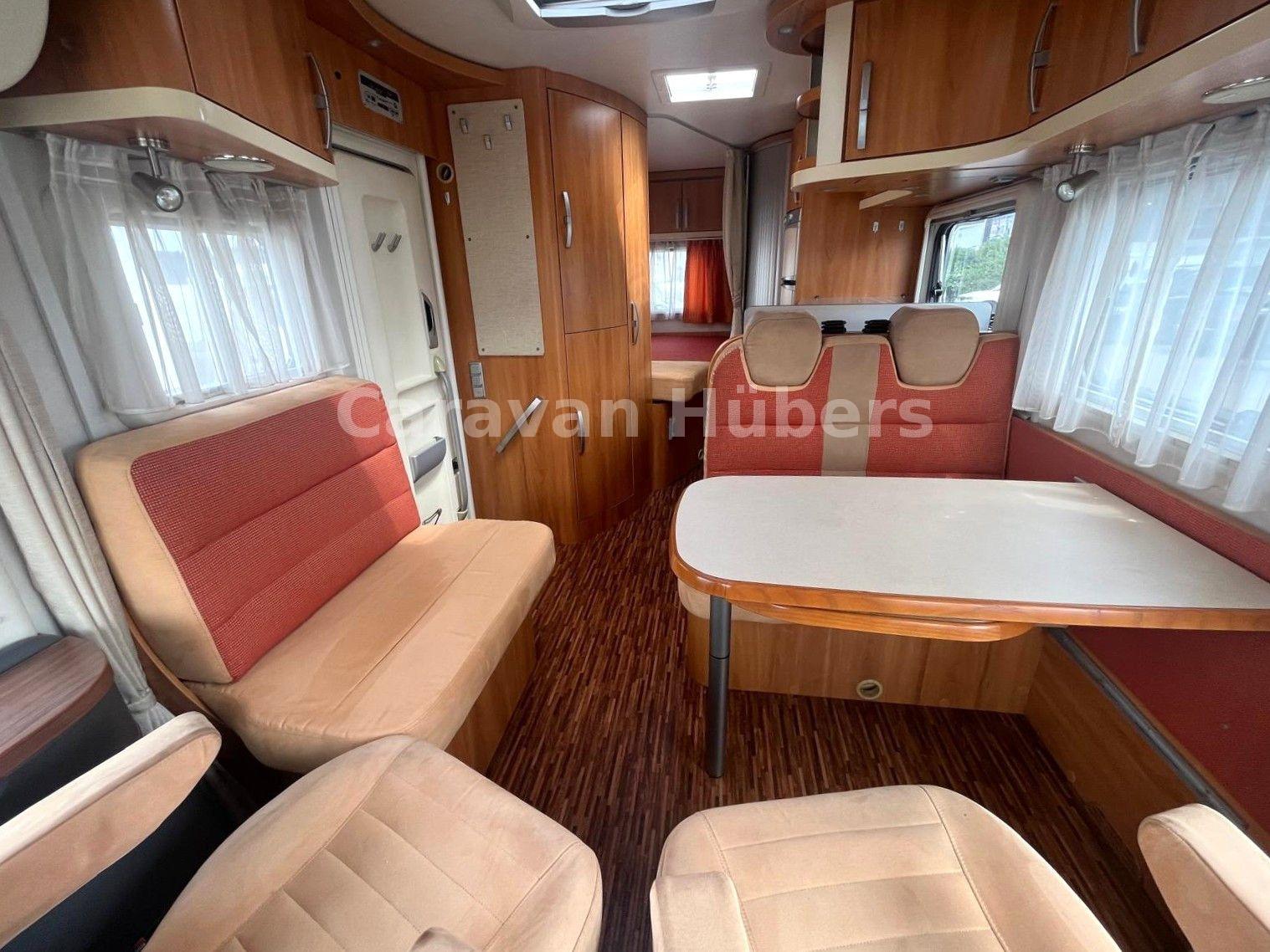 HYMER / ERIBA / HYMERCAR B 654 CL - Hub/Festbett - TV - Solar -