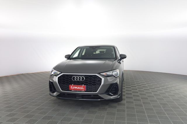 Image of Audi Q3