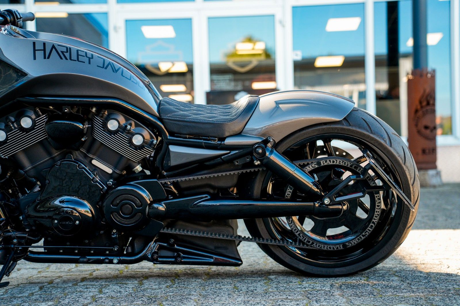 Fahrzeugabbildung Harley-Davidson VRSCDX Night Rod Special - BBC - 280er - Airride