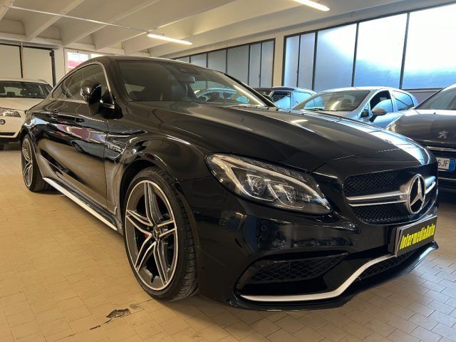 Mercedes-Benz MERCEDES-BENZ C 63 AMG S 510 CV COUPE'