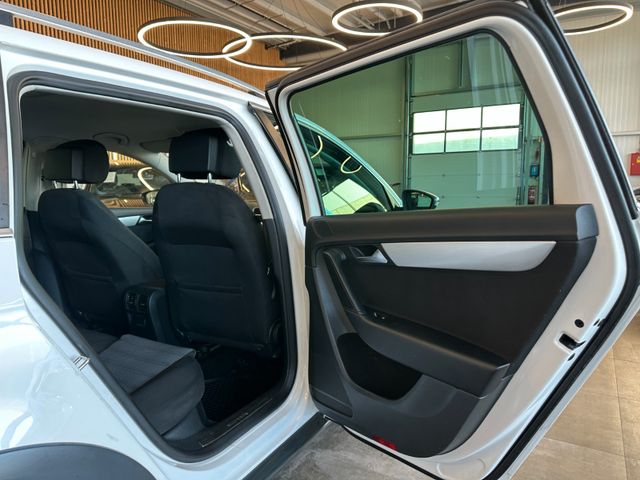 Volkswagen Passat Alltrack Variant Basis BMT 4Motion *AHK*