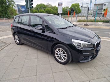 BMW 218 - 4