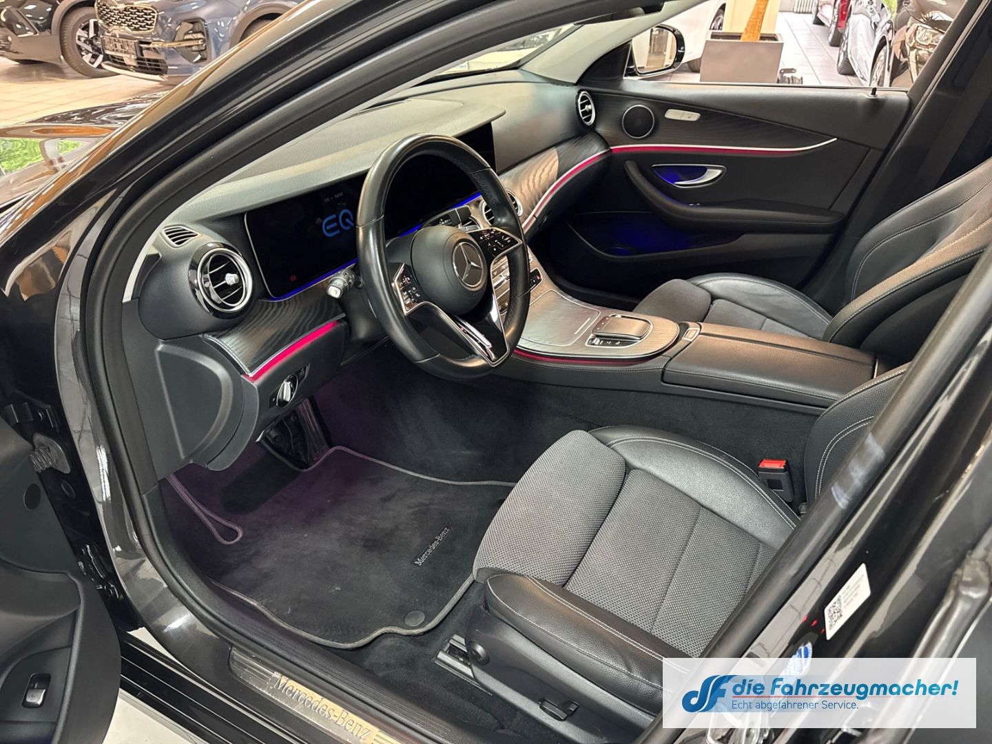 Fahrzeugabbildung Mercedes-Benz E 300 300de HUD AHK-klappbar Digitales Cockpit L