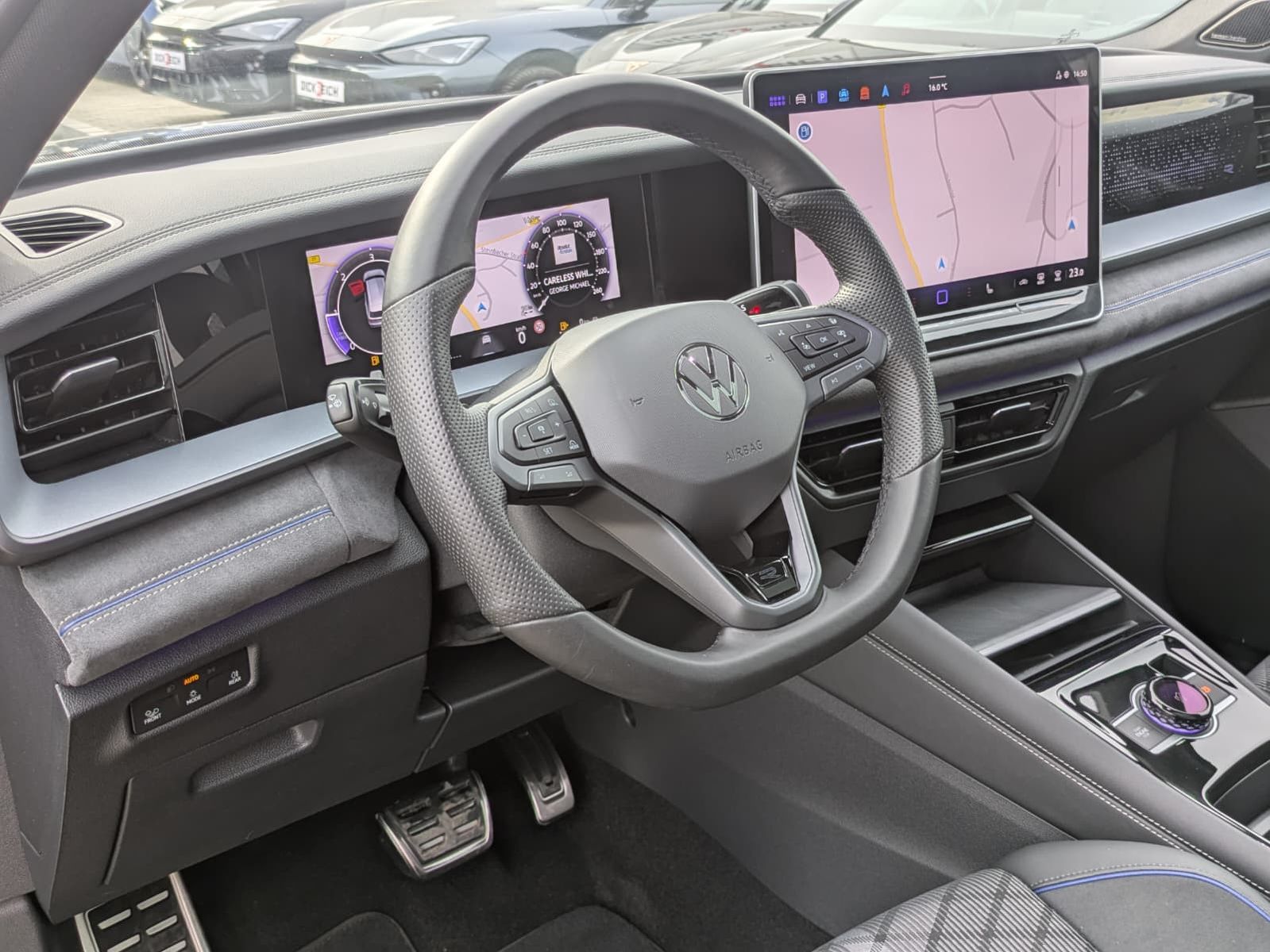 Изображение автомобиля Volkswagen Tayron 2.0 TDI 4M R-Line BLACK*7Si*MATRIX*PANO