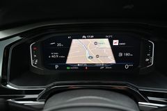 VW Polo VI 1.0 TSI Comfortline WLAN DS7G NAVI 1.Hd