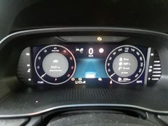 SKODA Combi 2.0 TDI Tour LED Matrix AHK 360Grad Virtul