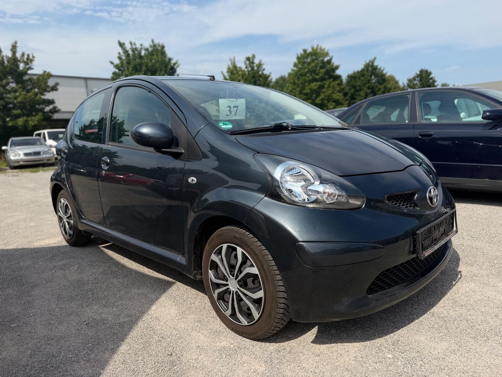 Toyota Aygo 1,0 *TÜV NEU* 1. HAND* WENIG KM*