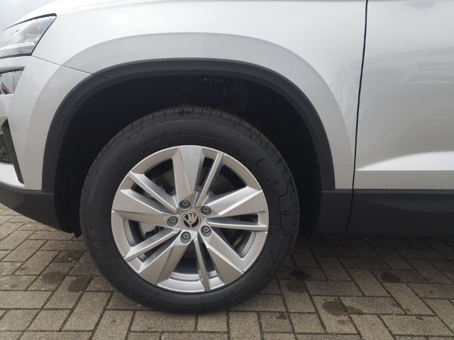 Fahrzeugabbildung SKODA Karoq 1.5 TSI Selection AHK PDC KAMERA LED