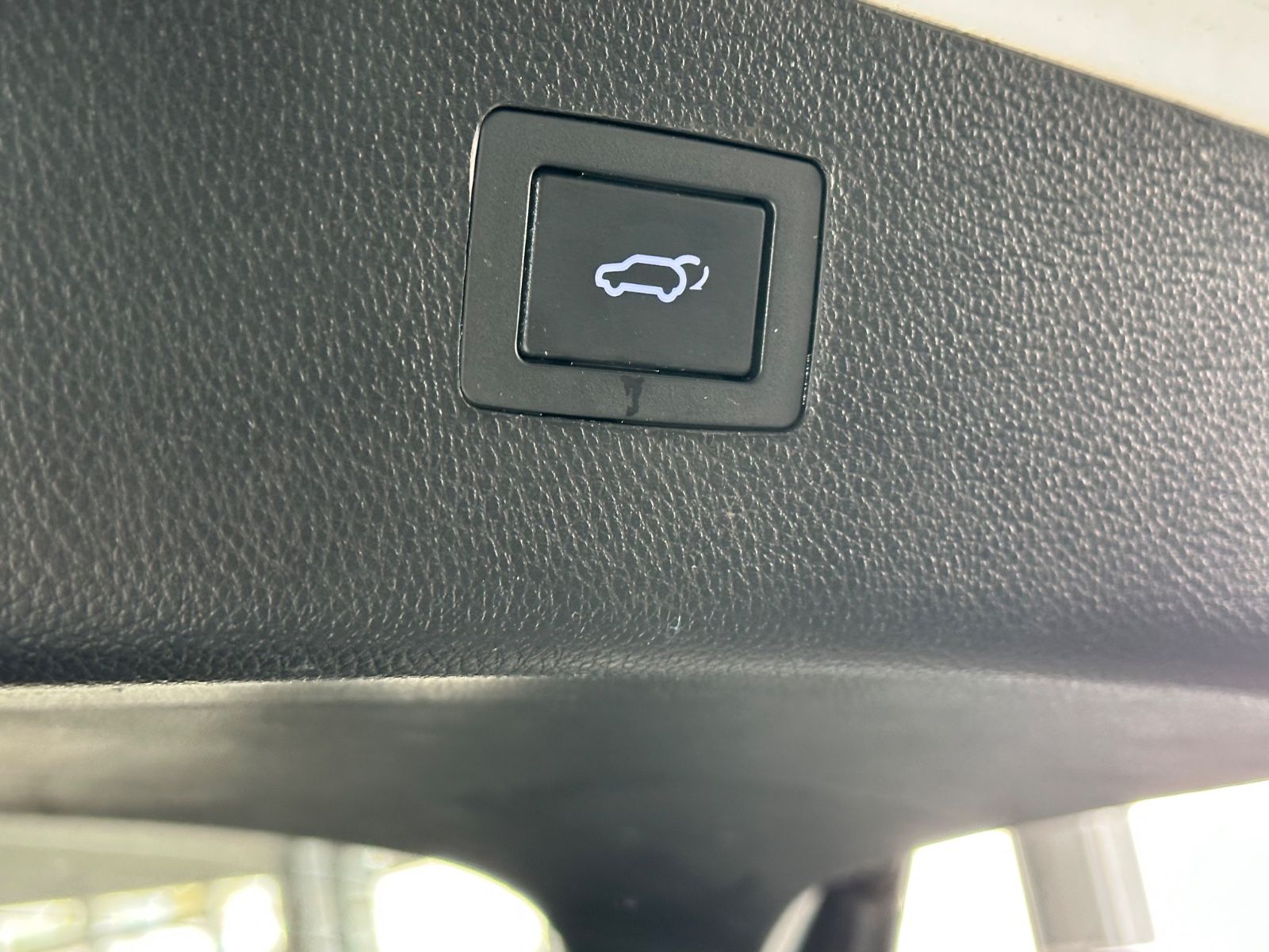 i40 Premium*Navi*Kamera*Heiz&KlimaSitze*ACC