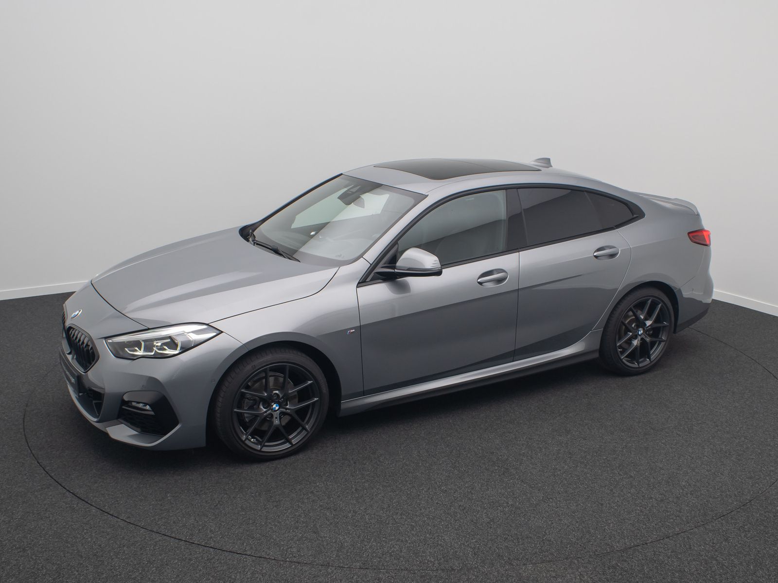 Fahrzeugabbildung BMW 218i Gran Coupé M Sport Kamera DAB HUD Panorama