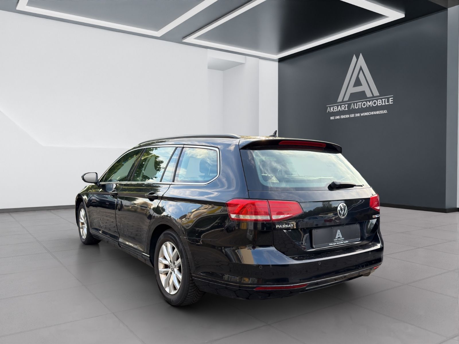 Fahrzeugabbildung Volkswagen Passat Variant Comfortline BMT/Start-Stopp