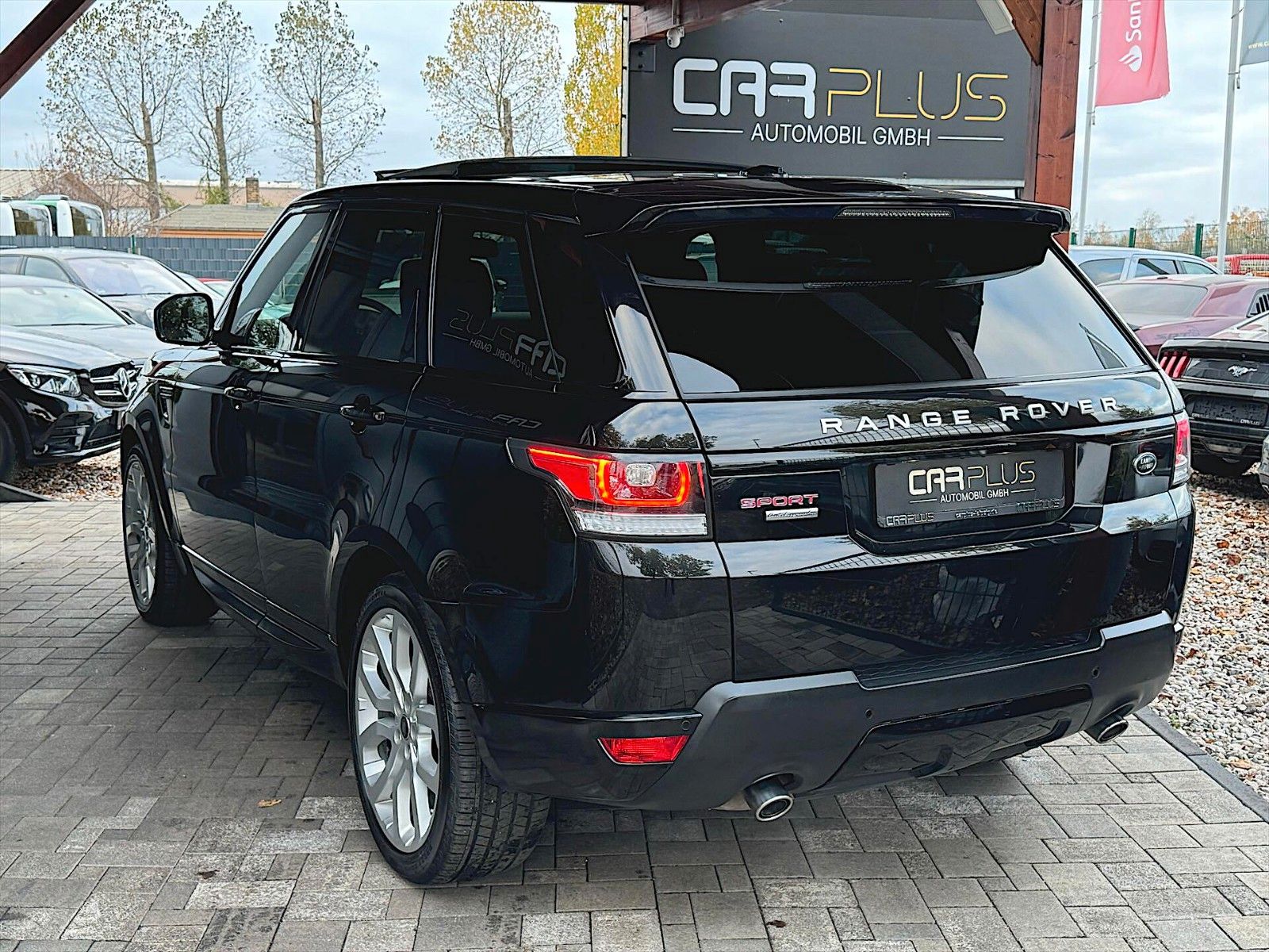 Fahrzeugabbildung Land Rover Range Rover 3.0 V6 Sport Autobiography Dynamic