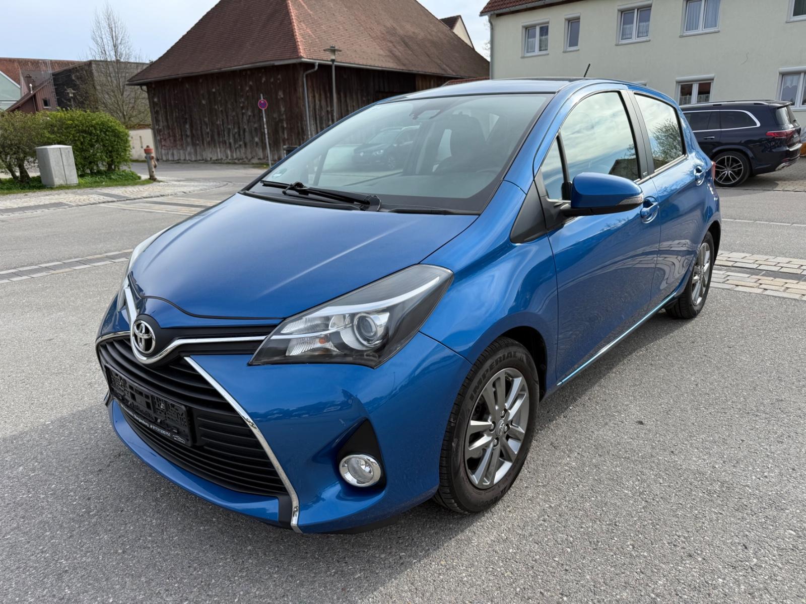 Toyota Yaris Edition-S,Navi,R-Kamera