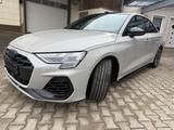 Audi S3 Limousine quattro, PORSCHE KREIDE - Audi S3 mit Benzin-Antrieb: Limousine