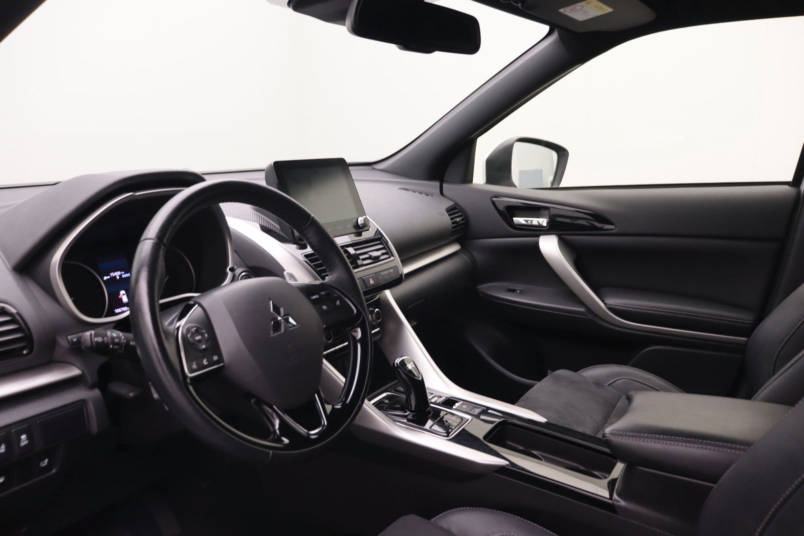 Fahrzeugabbildung Mitsubishi Eclipse Cross 2.4 PHEV Plus