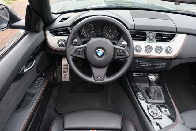 Fahrzeugabbildung BMW Z4 sDrive28i M-Paket/1. Hand/Neuzustand