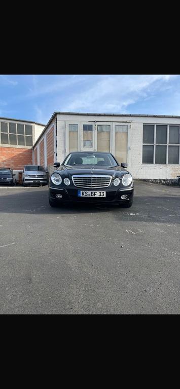 Mercedes-Benz E 280