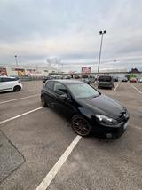 Volkswagen Golf 6 gepflegt-Tiefergelegt-Alles eingetr... - Volkswagen Golf: Alle