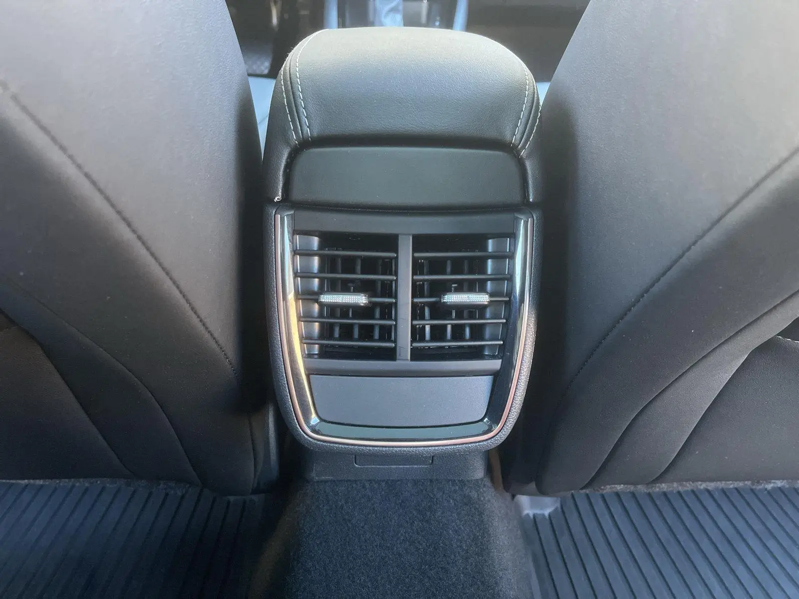 Skoda Kamiq 1.0 TSI DSG Style LED PANO NAV SHZ PDC AHK, миниатюра 19