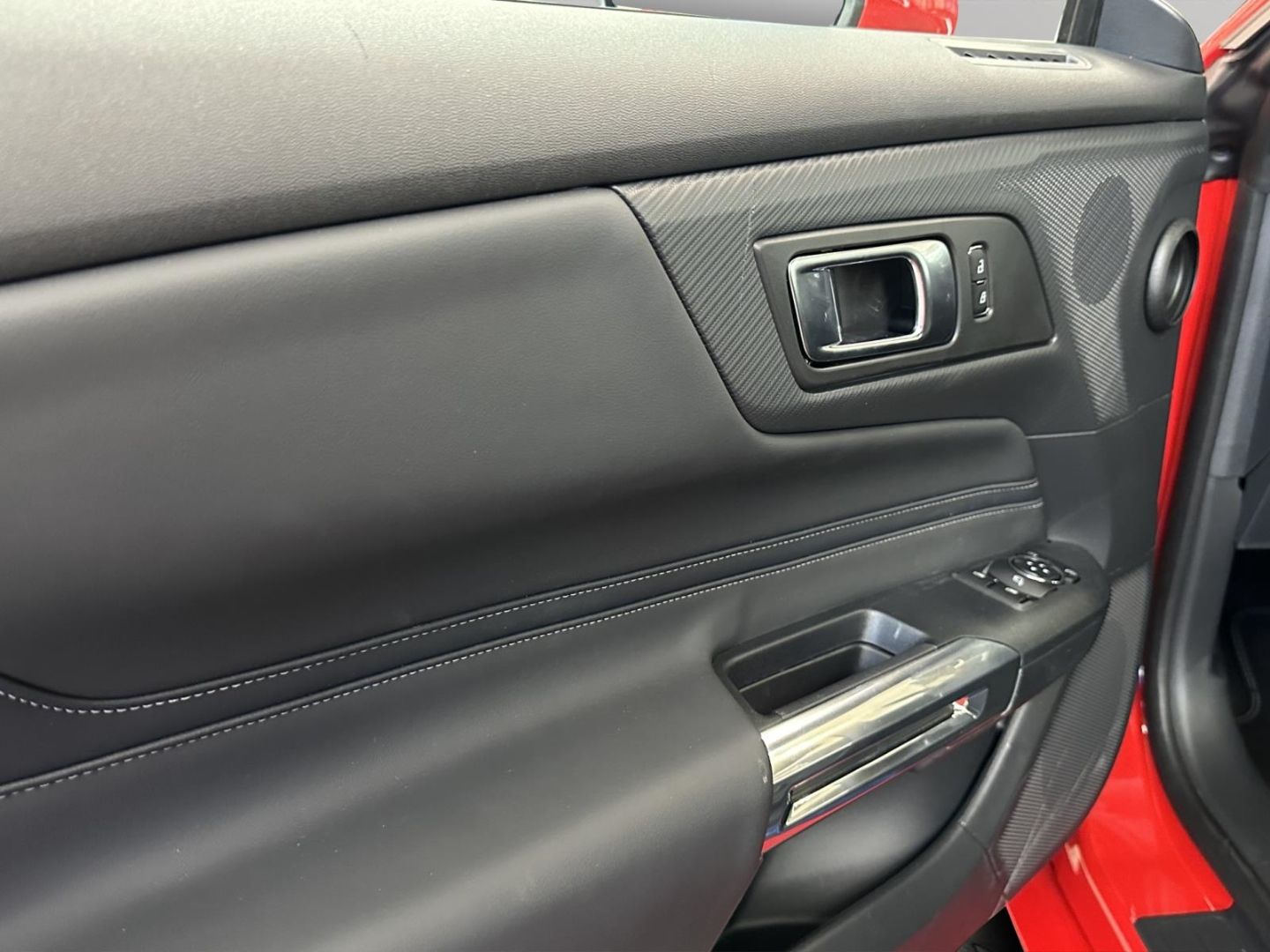 Fahrzeugabbildung Ford Mustang Fastback 5.0 Ti-VCT V8 328 kW GT