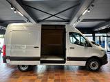 Mercedes-Benz SPRINTER 319 V6 7G L2H2 STANDHEIZ SCHWINGSITZ-LE - Angebote