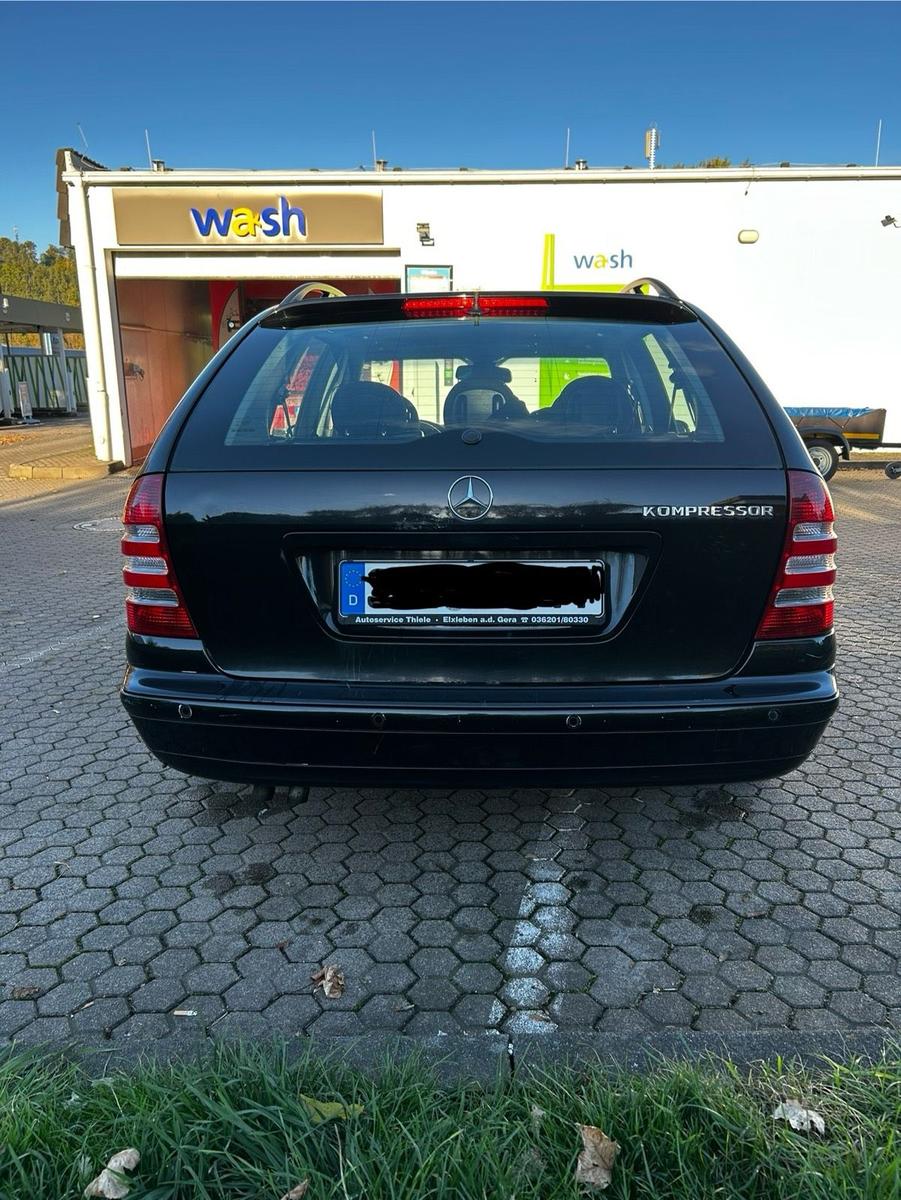 Mercedes-Benz C180 2006 — engine 143 HP (105kW)