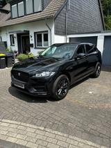 Jaguar F-Pace R Sport - Jaguar F-Pace in Duisburg