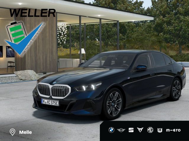 BMW i5 eDrive40 Sportpaket Navi LED Klima PDC