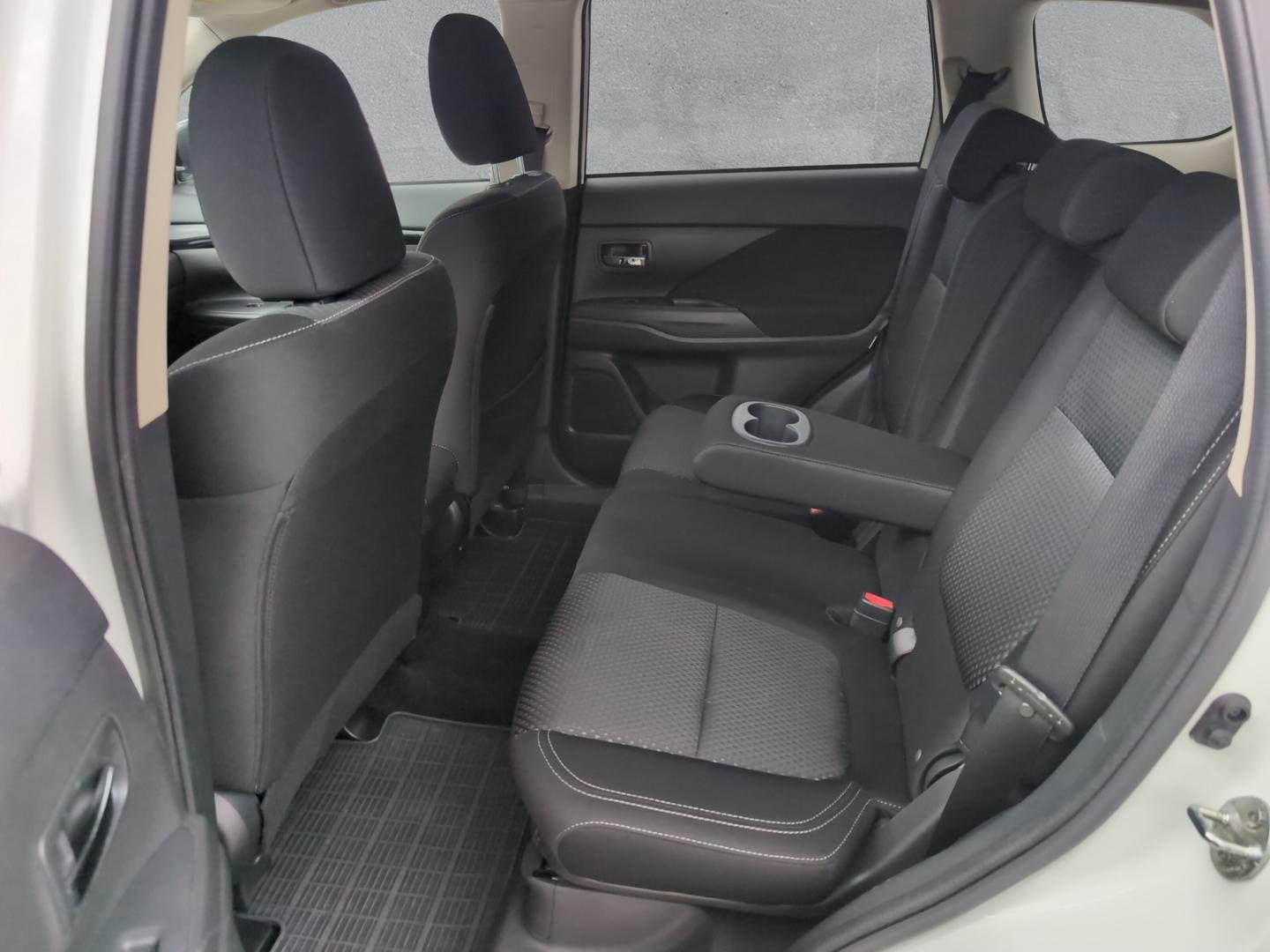 Mitsubishi Outlander Diamant Edition 2,0 l MIVEC 2WD