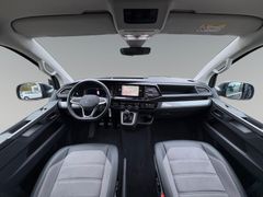Fahrzeugabbildung Volkswagen T6.1 Multivan Generation Six - Standhzg*Navi*ACC