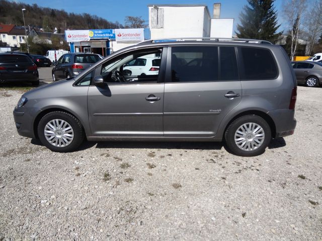 Fahrzeugabbildung Volkswagen Touran Freestyle BlueMotion/