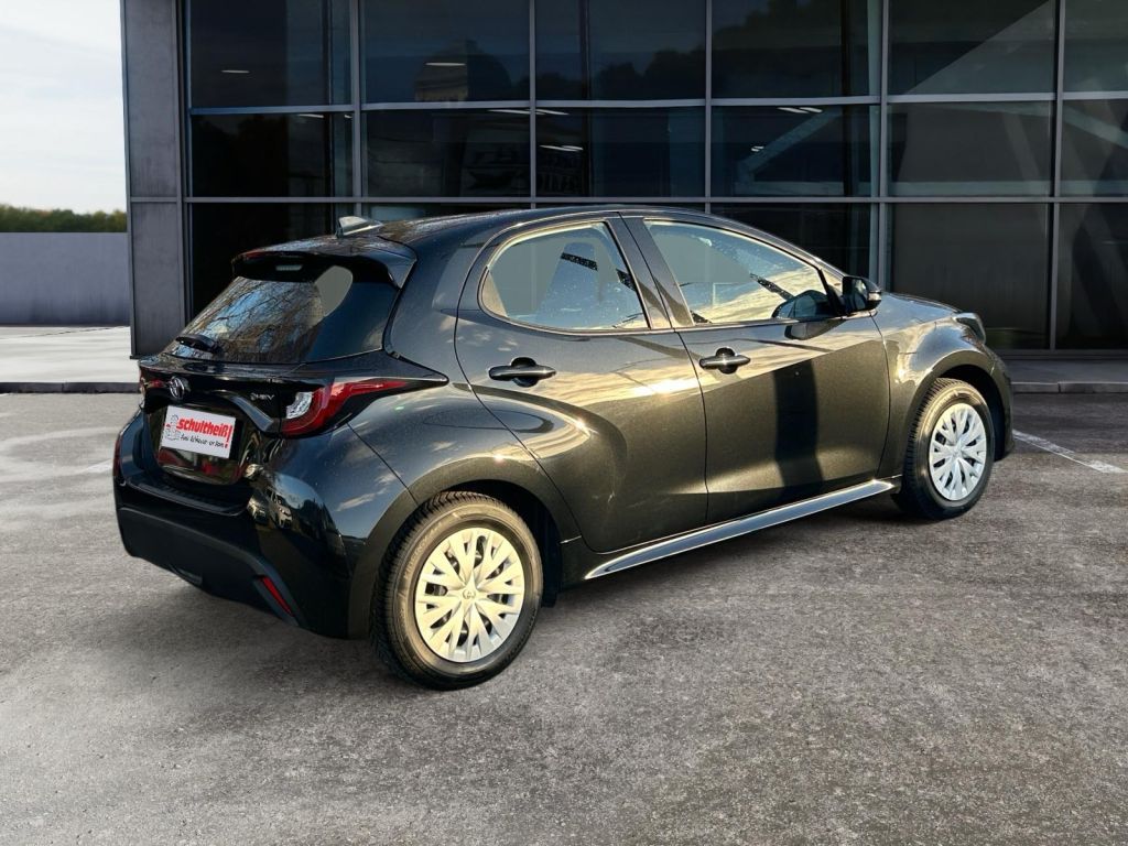 Fahrzeugabbildung Toyota Yaris Hybrid 116 1.5 VVT-i Comfort