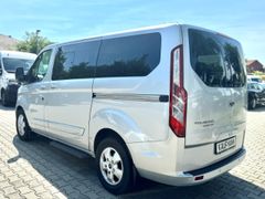 Fahrzeugabbildung Tourneo Custom L1 Titanium 2.0 TDCi 8x Sitze