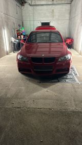 BMW E 90 330xi - BMW 330: Xi