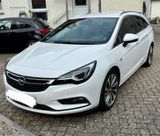 Opel Astra ST 1.6 Ultimate Automatik - Opel Astra: Ultimate