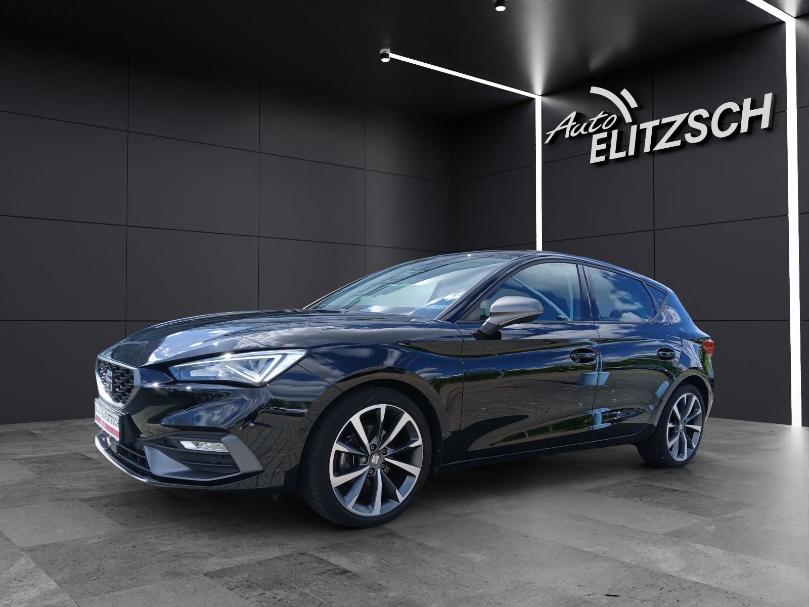 Fahrzeugabbildung SEAT Leon eTSI FR DSG STH LED Navi ACC RFK SH LM
