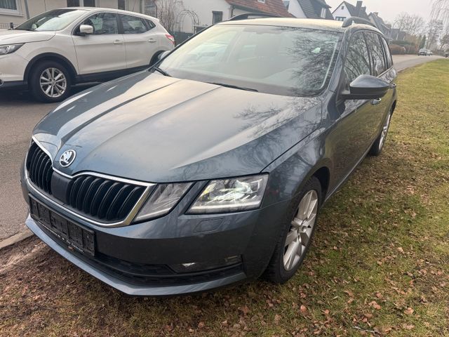 Skoda Octavia Combi Ambition+Navi+DSG+1-Hand