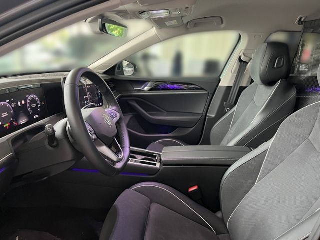 Fahrzeugabbildung Volkswagen Passat Variant 2.0 TDI DSG ELEGANCE AHK IQ.DRIVE