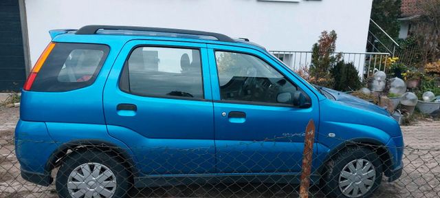 Suzuki Ignis 95PS wenig Kilometer