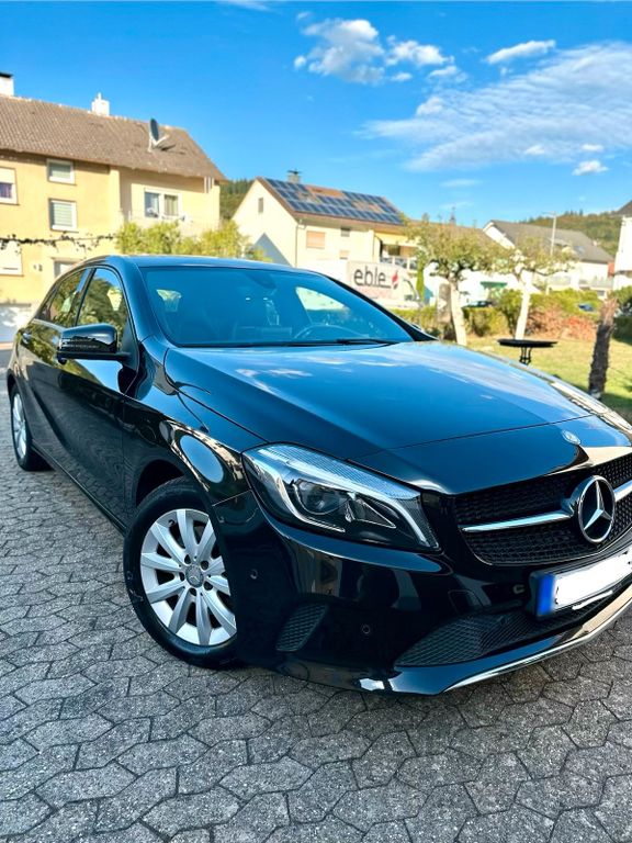 Image of Mercedes-Benz A 180