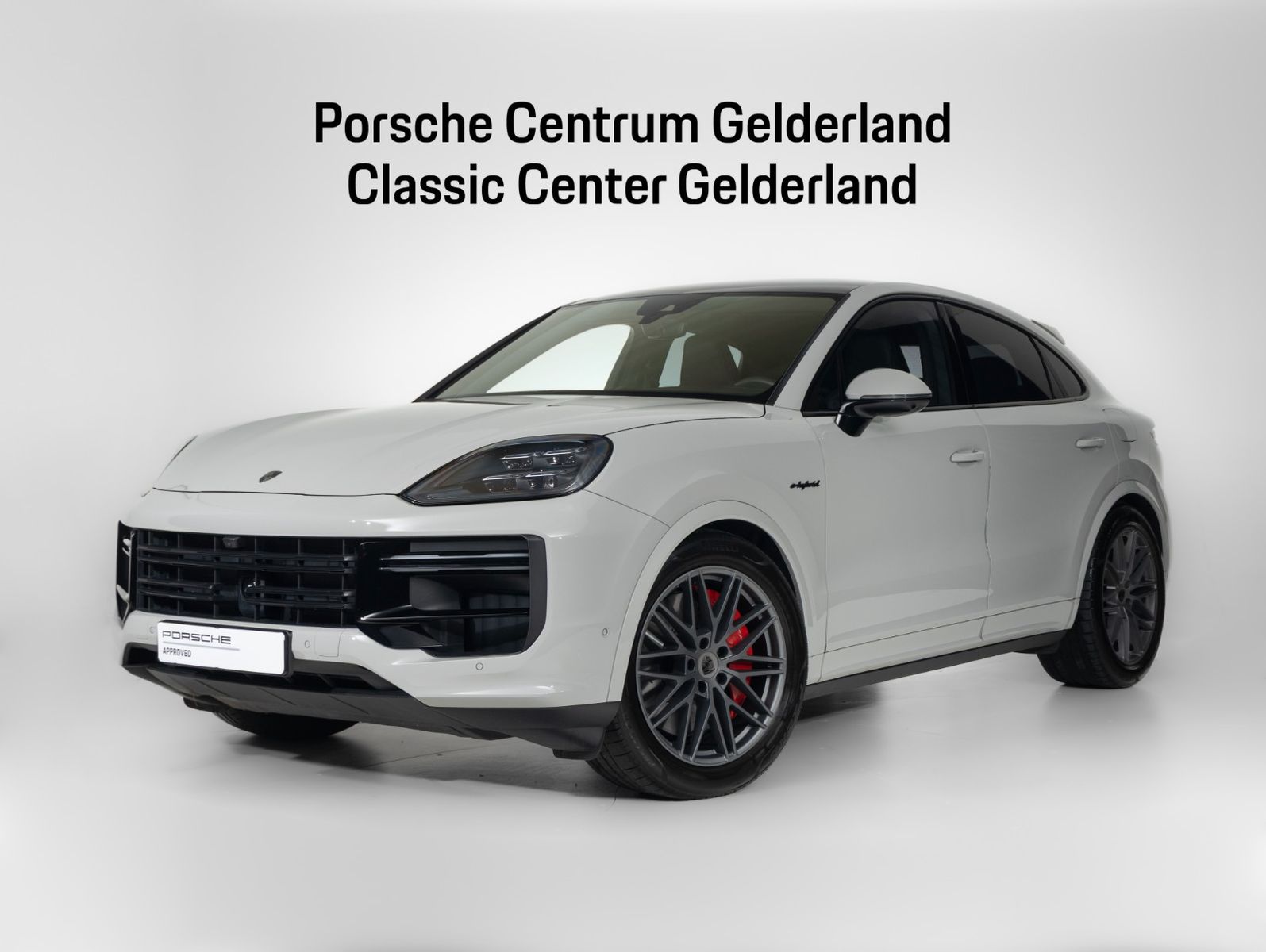 Porsche Cayenne Coupe Turbo E-Hybrid | PDCC | Sportabgas
