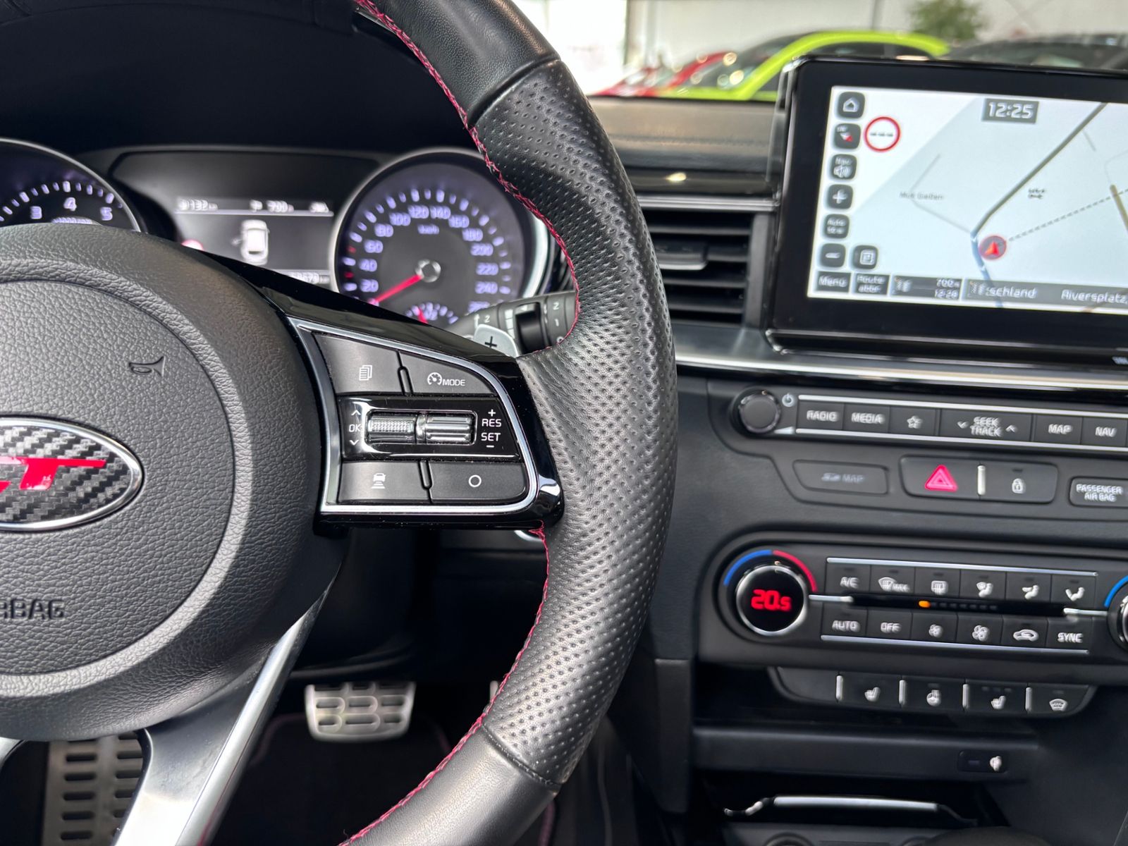 Fahrzeugabbildung Kia ProCeed GT KLIMA LED NAVI ALU PANO