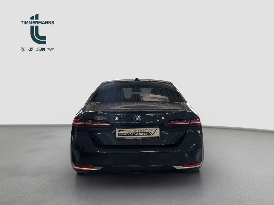 BMW 530e Navi Tempom.aktiv Panoramadach Bluetooth foto 5