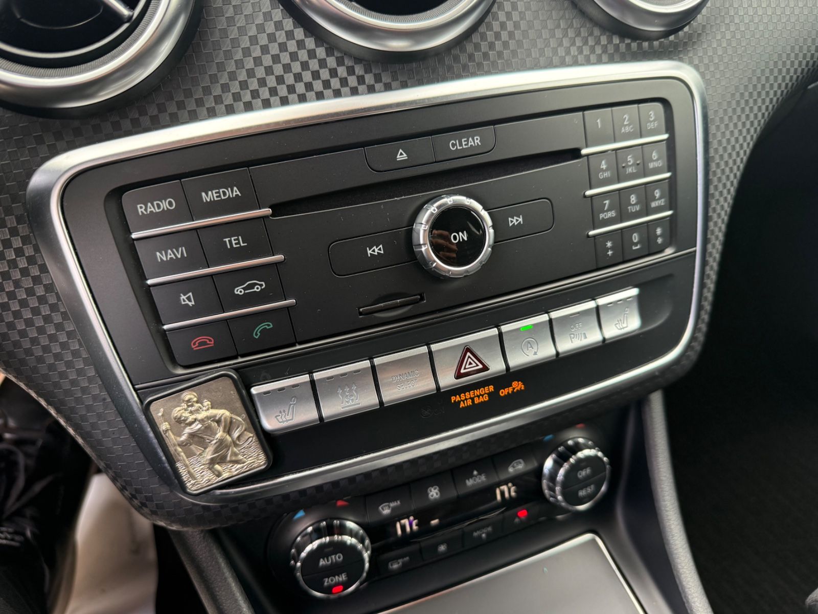 A 220 A A 220 CDI / d 4Matic*Aut.*EURO-6*NAVI*