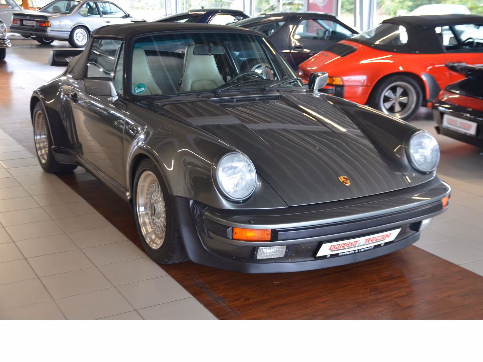 Porsche 911 Turbo Unikat! 3.Hd. felsengrün Original !
