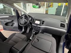 Fahrzeugabbildung Volkswagen Sharan 1,4 TSI DSG Comfortline 7 - Sitzer